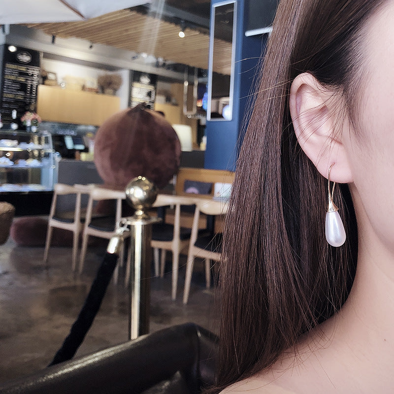 Waterdrop & pearl earrings